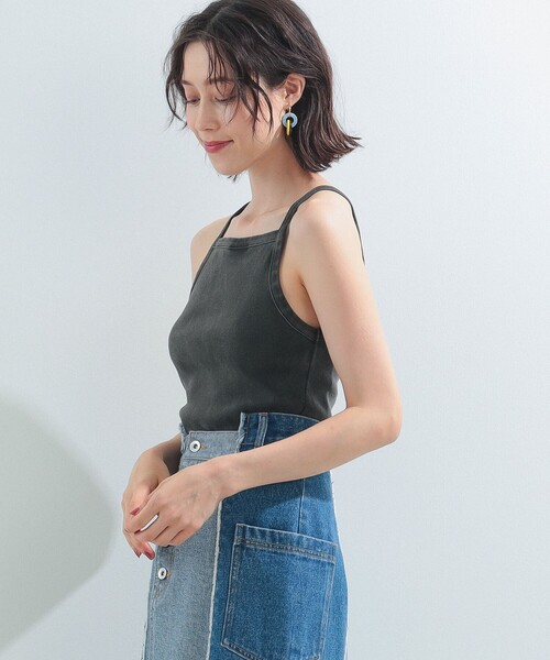 Ray BEAMS（レイビームス）の「Ray BEAMS High Basic / スクエアネック キャミソール（Tシャツ/カットソー・レディース・チャコールグレー/ダークブラウン/ベージュ・ONE SIZE）」の8枚目の写真