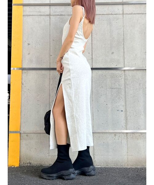 GYDA(ジェイダ)の「【WEB限定】【TINY低身長さん向け】DEEPスリットテレコロングワンピース(ワンピース・レディース・ブラック/グレー/ブルー・FREE)」の11枚目の写真