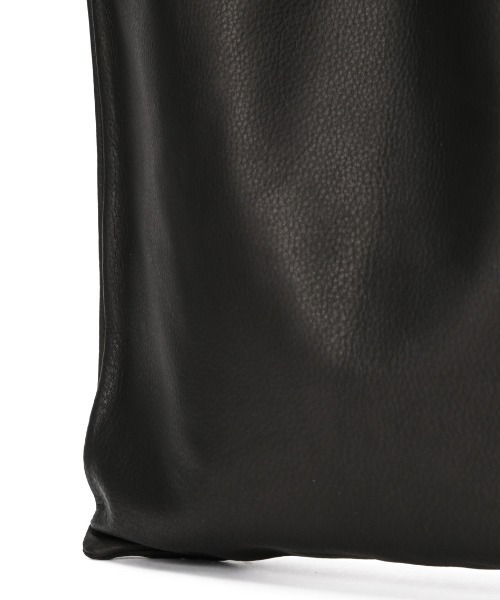 MARGARET HOWELL(マーガレットハウエル)の「LIGHTWEIGHT LEATHER(トートバッグ・レディース・ブラック・FREE)」の5枚目の写真