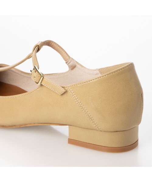 EVOL（イーボル）の「【EVOL】Tストラップ3cmヒールポインテッドパンプス IV5186（パンプス・レディース・ブラック/ベージュ/ゴールド・22.0cm/22.5cm/23.0cm/23.5cm/24.0cm/24.5cm/25.0cm）」の22枚目の写真