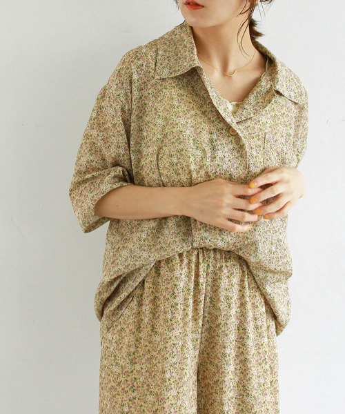 Crisp（クリスプ）の「花柄オーバーシャツ（シャツ/ブラウス・レディース・ブラック/ブルー/イエロー・FREE）」の20枚目の写真