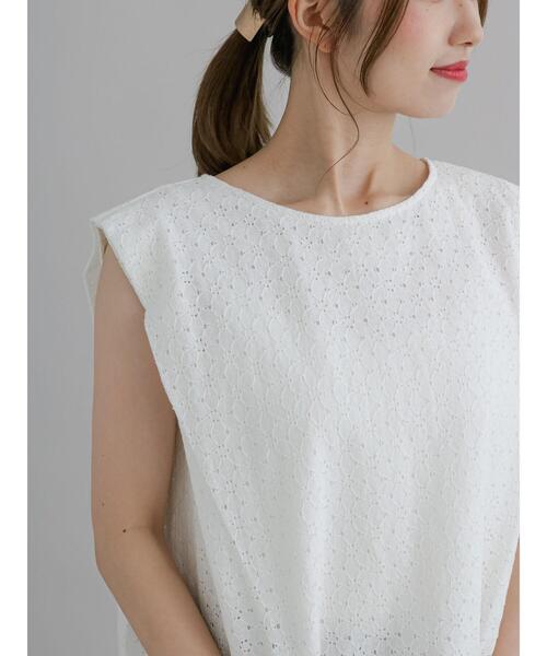 Te chichi（テチチ）の「オーバーレースフレンチスリーブ