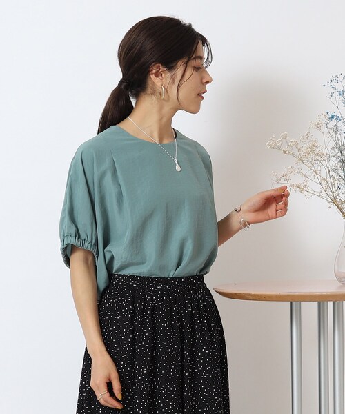 DRESKIP（ドレスキップ）の「◆【体型カバー】袖口ギャザー ドルマン5分袖ブラウス（シャツ/ブラウス・レディース・ブラック/ライトベージュ/カーキ/グリーン/イエロー・00）」の5枚目の写真