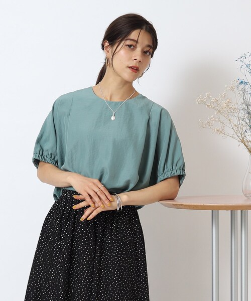 DRESKIP（ドレスキップ）の「◆【体型カバー】袖口ギャザー ドルマン5分袖ブラウス（シャツ/ブラウス・レディース・ブラック/ライトベージュ/カーキ/グリーン/イエロー・00）」の6枚目の写真