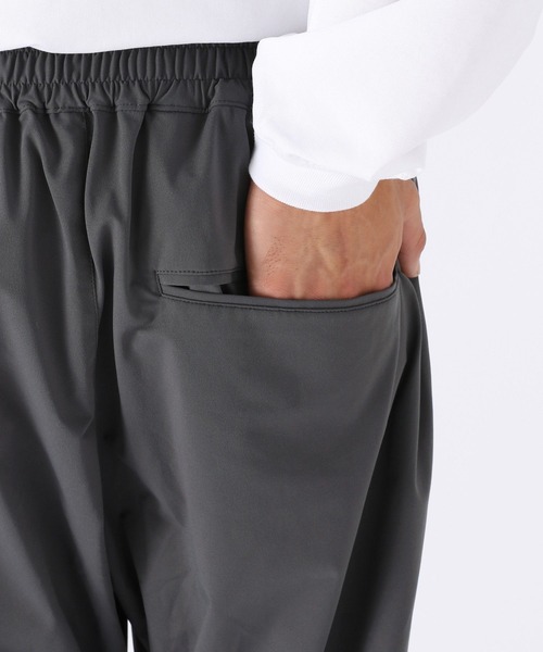 NUMERALS（ヌメラルズ）の「[NUMERALS]パイピングトラックパンツ（その他パンツ・メンズ・チャコール/ボルドー・MEDIUM/LARGE）」の18枚目の写真