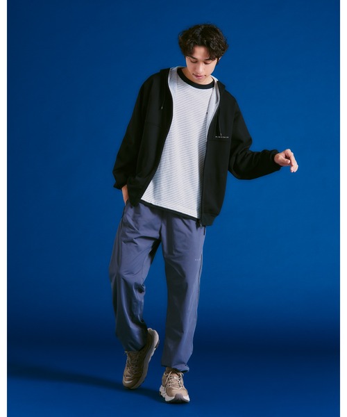 NUMERALS（ヌメラルズ）の「[NUMERALS]パイピングトラックパンツ（その他パンツ・メンズ・チャコール/ボルドー・MEDIUM/LARGE）」の3枚目の写真