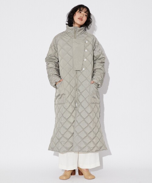 Firsthand（ファーストハンド）の「Firsthand/ファーストハンド リサイクルキルトロングコート / キルトダウンコート / キルティング / 中綿ダウンジャケット（ダウンジャケット/コート・レディース・オリーブ/ブラック・FREE）」の16枚目の写真