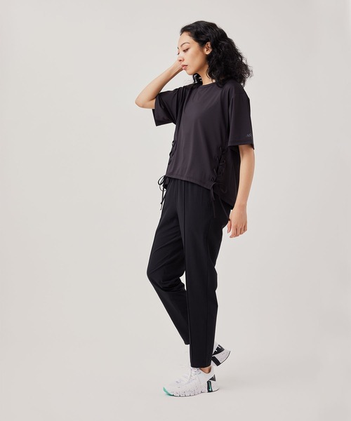 NERGY(ナージー)の「【UV】ストレッチ美脚パンツ(その他パンツ・レディース・ベージュ/ブラック・M/S)」の4枚目の写真