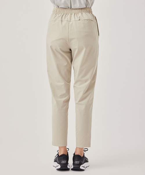 NERGY(ナージー)の「【UV】ストレッチ美脚パンツ(その他パンツ・レディース・ベージュ/ブラック・M/S)」の18枚目の写真