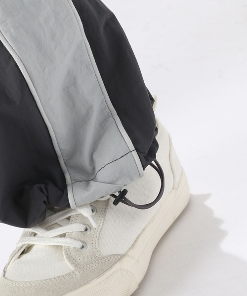 niko and...（ニコアンド）の「ナイロンラインゲームパンツ（その他パンツ・レディース・チャコール/レッド/アイボリー・FREE）」の15枚目の写真