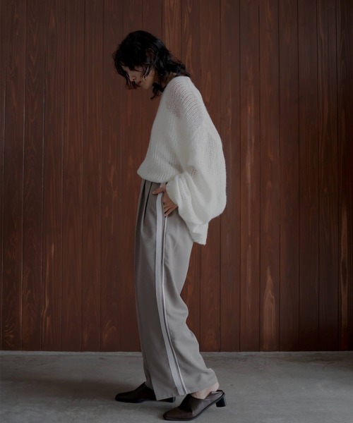 hellam（へラム）の「TRツイル/ピンストライプサイドラインタックパンツ（スラックス・レディース・ブラック/グレー/グレイッシュベージュ/グレー系・FREE）」の14枚目の写真