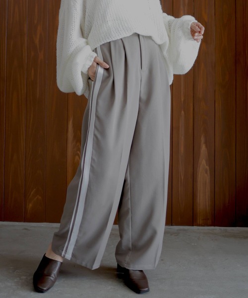 TRツイル/ピンストライプサイドラインタックパンツ（スラックス