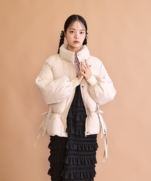 paravion（パラビオン）の「サイドリボン中綿ダウンコート（ダウンジャケット/コート・レディース・アイボリー・FREE）」の17枚目の写真
