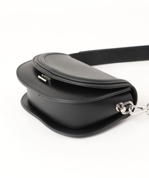 INTERPLANET(インタープラネット)の「ワイドベルトミニショルダーバッグ(ショルダーバッグ・レディース・ブラック/ホワイト/オレンジ・フリー)」の10枚目の写真