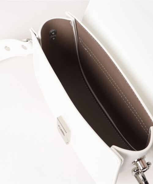 INTERPLANET(インタープラネット)の「ワイドベルトミニショルダーバッグ(ショルダーバッグ・レディース・ブラック/ホワイト/オレンジ・フリー)」の13枚目の写真