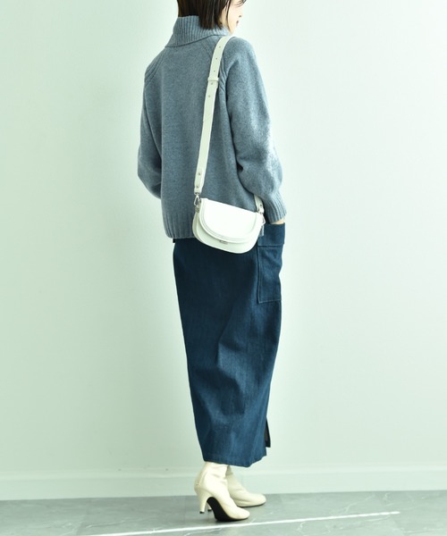 INTERPLANET(インタープラネット)の「ワイドベルトミニショルダーバッグ(ショルダーバッグ・レディース・ブラック/ホワイト/オレンジ・フリー)」の8枚目の写真