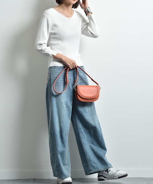 INTERPLANET(インタープラネット)の「ワイドベルトミニショルダーバッグ(ショルダーバッグ・レディース・ブラック/ホワイト/オレンジ・フリー)」の18枚目の写真