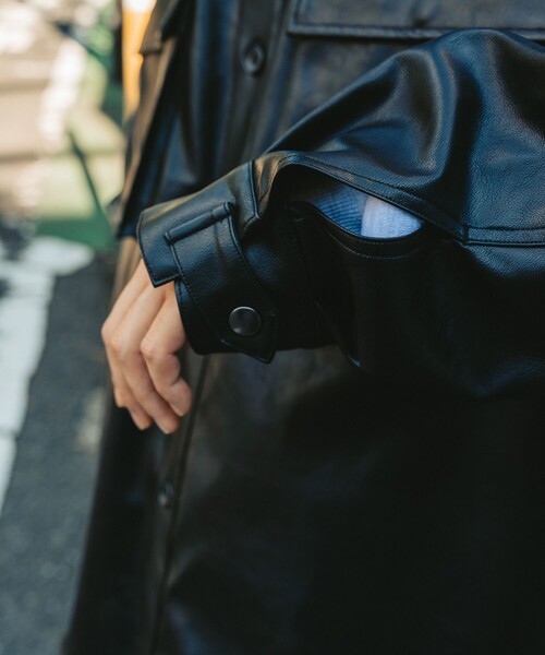 NineMicrophones（ナインマイクロフォンズ）の「FAKE LEATHER SHIRT JKT（シャツ/ブラウス・メンズ・ブラック・MEDIUM/LARGE）」の4枚目の写真