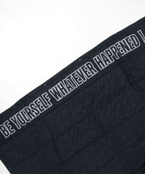 【セール】《ZOY》UNISEX ロゴエンボス 中綿ブランケット（ブランケット）｜ZOY（ゾーイ）