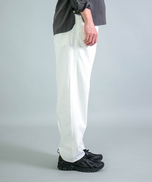 OMNIGOD（オムニゴッド）の「[OMNIGOD mens / オムニゴッド] 10ozホワイトデニム 5Pイージールーズジーンズ（デニムパンツ・メンズ・ホワイト・3/2）」の14枚目の写真
