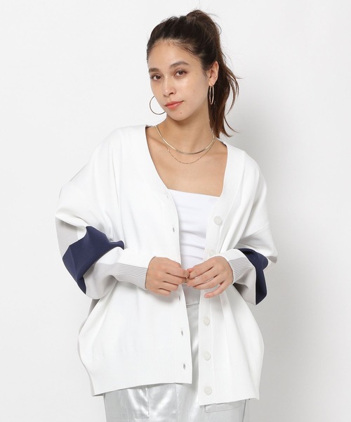 HEREIAM(ヘレイアム)の「【HEREIAM】カラーブロックカーディガン(カーディガン/ボレロ・レディース・ホワイト/ネイビー/ピンク・FREE)」の2枚目の写真