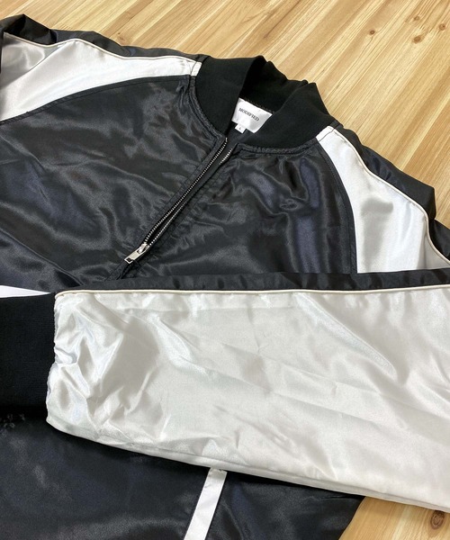 TopIsm（トップイズム）の「袖配色切替 無地 サテンスカジャン（スカジャン・メンズ・ダークグリーン/ブラック/ブルー/ネイビー・L/M/XL）」の12枚目の写真