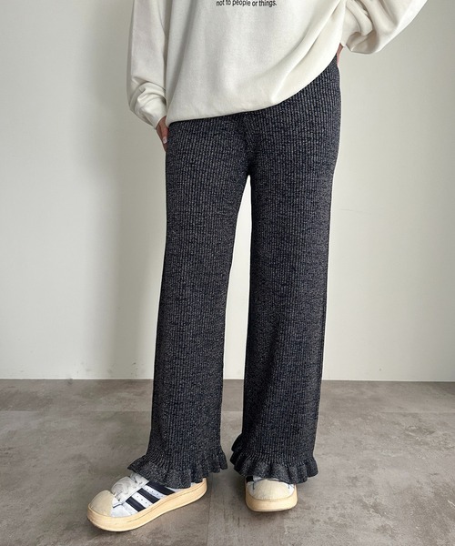 apres jour mignon(アプレジュールミニョン)の「ラメニットフリルパンツ【ZOZOTOWN限定アイテム】(その他パンツ・レディース・ブルー/ネイビー/パープル/ブラック/アイボリー・X-LARGE/MEDIUM/SMALL)」の21枚目の写真