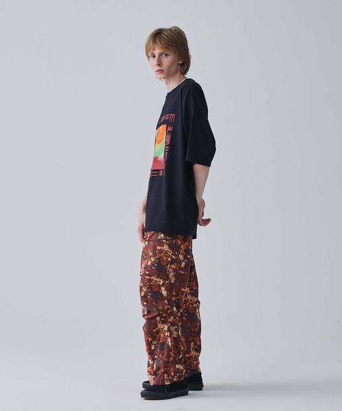 Iroquois（イロコイ）の「IROQUOIS イロコイ / INDUSTRIAL FLOWER FLIGHT PT セットアップフラワーグラフィックフライトパンツ カーゴパンツ / 476110（カーゴパンツ・メンズ・ブラック系その他/レッド系その他・2）」の11枚目の写真