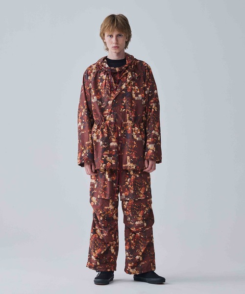 Iroquois（イロコイ）の「IROQUOIS イロコイ / INDUSTRIAL FLOWER FLIGHT PT セットアップフラワーグラフィックフライトパンツ カーゴパンツ / 476110（カーゴパンツ・メンズ・ブラック系その他/レッド系その他・2）」の14枚目の写真