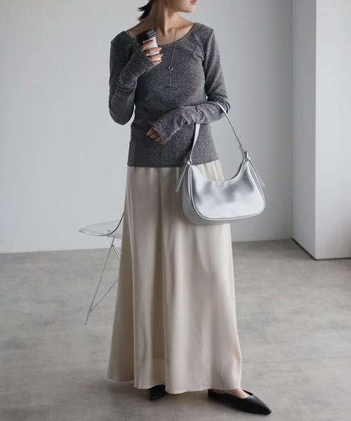 GUSCIO(グッシオ)の「【グッシオベーシック】ワンハンドルハーフムーンバッグ(トートバッグ・レディース・アイボリー/ブラック/シルバー/ダークブラウン・FREE)」の18枚目の写真