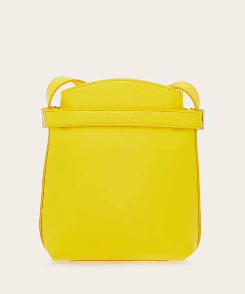 FERRAGAMO（フェラガモ）の「スマートフォンケース（ショルダーバッグ・レディース・イエロー・ONE SIZE）」の3枚目の写真