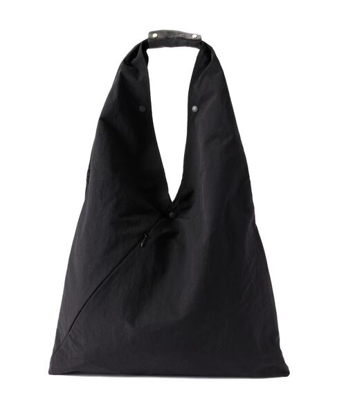 SLOW(スロウ)span nylon-triangle wrap bag-