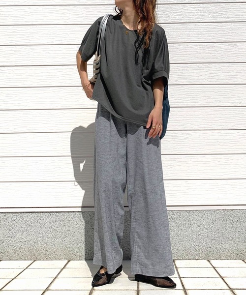 Q（キュー）の「シアードッキングトップス（Tシャツ/カットソー・レディース・グレー/オリーブ/ホワイト・MEDIUM）」の17枚目の写真