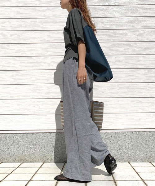 Q（キュー）の「シアードッキングトップス（Tシャツ/カットソー・レディース・グレー/オリーブ/ホワイト・MEDIUM）」の18枚目の写真