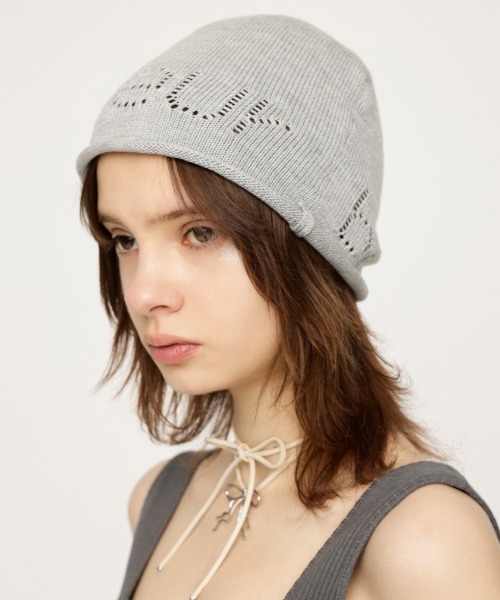 SLY（スライ）の「EYELET SUMMER BEANIE アイレット サマー ビーニー（ニットキャップ/ビーニー・レディース・杢グレー/ブラック/ホワイト・FREE）」の3枚目の写真