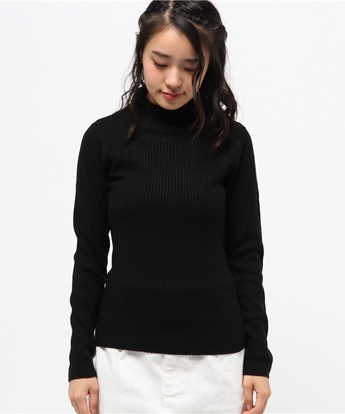 WEGO（ウィゴー）の「WEGO/リブハイネックニット（ニット/セーター・レディース・ネイビー/イエロー系その他/ライトパープル/ホワイト系その他/杢グレー/ブラック/サックスブルー/ワイン/カーキ/オフホワイト・FREE）」の13枚目の写真