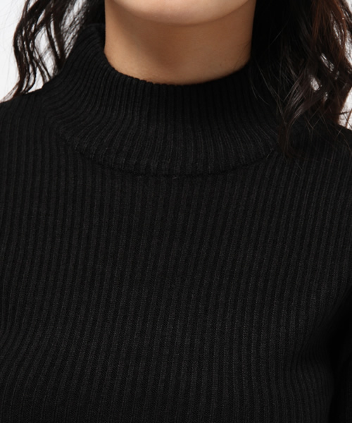 WEGO（ウィゴー）の「WEGO/リブハイネックニット（ニット/セーター・レディース・ネイビー/イエロー系その他/ライトパープル/ホワイト系その他/杢グレー/ブラック/サックスブルー/ワイン/カーキ/オフホワイト・FREE）」の16枚目の写真