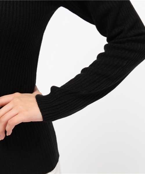 WEGO（ウィゴー）の「WEGO/リブハイネックニット（ニット/セーター・レディース・ネイビー/イエロー系その他/ライトパープル/ホワイト系その他/杢グレー/ブラック/サックスブルー/ワイン/カーキ/オフホワイト・FREE）」の17枚目の写真