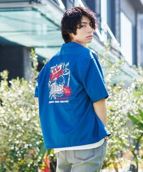 ANTIBAL（アンティバル）の「【ANTIBAL】刺繍ボーリングシャツ（シャツ/ブラウス・メンズ・ブラック/ベージュ/ブルー・2/3）」の3枚目の写真