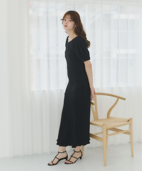 春夏 ブラック ワンピース ランタンスリーブ セール】ランタンスリーブロングワンピース(ワンピース)|Olu