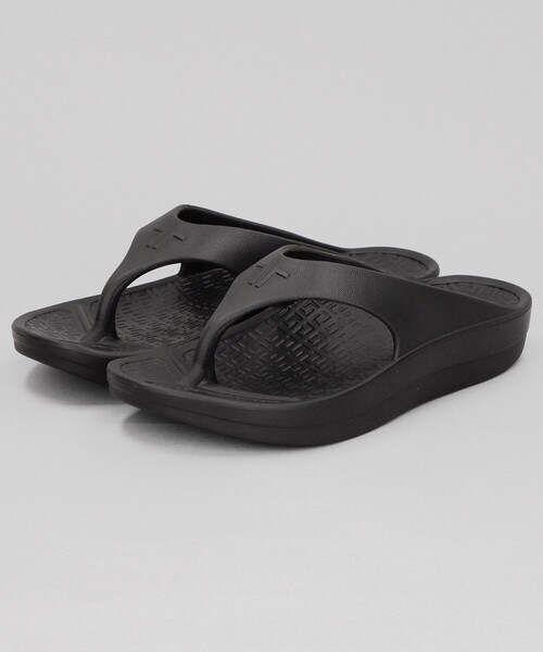 TELIC(テリック)の「TELIC/テリック FLIPFLOP ULTRASOFT/フリップフロップ ウルトラソフト/リカバリーサンダル トングタイプ(サンダル・メンズ・ネイビー/ブラック・27.0cm/26.0cm/28.0cm)」の2枚目の写真