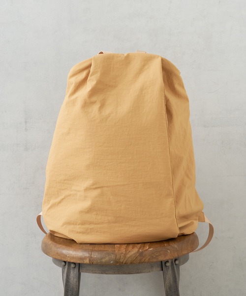 EARTH MADE（アースメイド）の「LIGHT NYLON RUCK（バックパック/リュック・レディース・ベージュ/ブラック/グレー・0）」の7枚目の写真