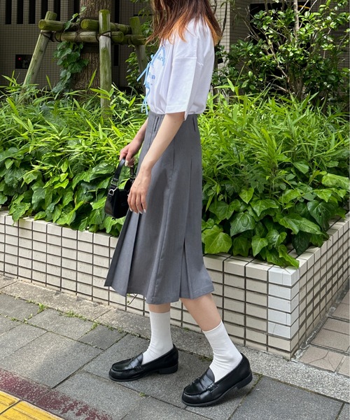 kutir(クティール)の「アソートリボンロゴTシャツ(Tシャツ/カットソー・レディース・レッド/レッド系その他/ブルー系その他/ライトブルー/チャコールグレー/ブラック系その他・FREE)」の17枚目の写真