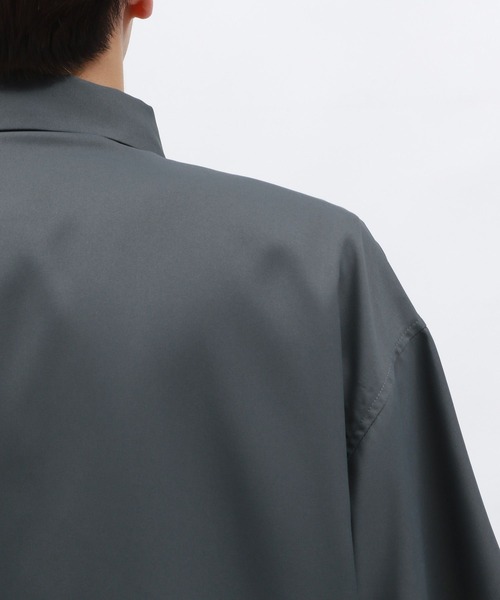 LAKOLE(ラコレ)の「フラワー刺繍シャツ半袖 / 128339(シャツ/ブラウス・メンズ・チャコール/ベージュ/ライトグレー/ブルー・MEDIUM/LARGE/X-LARGE)」の10枚目の写真