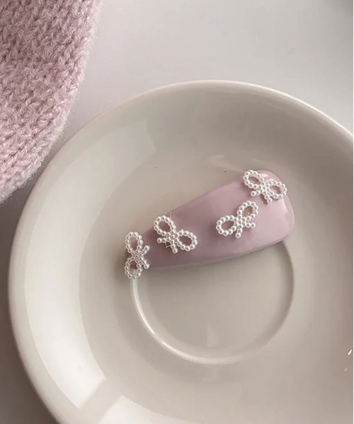 ammy.(エイミードット)の「【 ammy. / エイミードット 】 ミニ パール リボン ヘアピン(ヘアピン・レディース・シルバー/ピンク/ブラック/ライトブルー/ホワイト・FREE)」の4枚目の写真