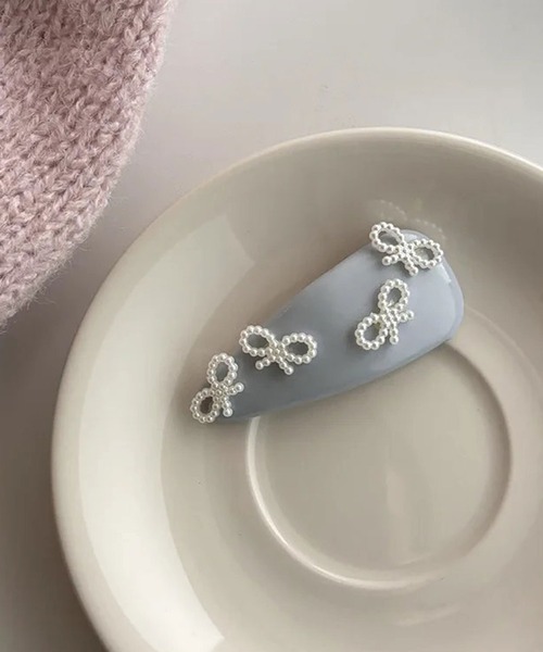 ammy.(エイミードット)の「【 ammy. / エイミードット 】 ミニ パール リボン ヘアピン(ヘアピン・レディース・シルバー/ピンク/ブラック/ライトブルー/ホワイト・FREE)」の3枚目の写真