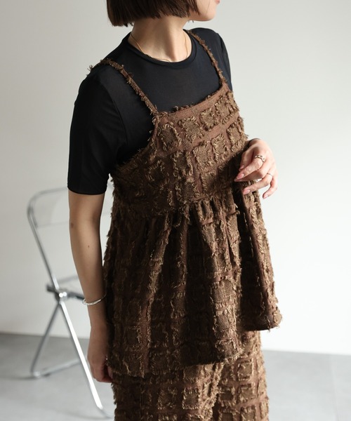 ap retro（アプレトロ）の「【セットアップ対応】フリンジジャガードキャミソール《動画あり》（キャミソール・レディース・ブラウン/グレー/ブラック/ベージュ/ブラック系その他・FREE）」の6枚目の写真