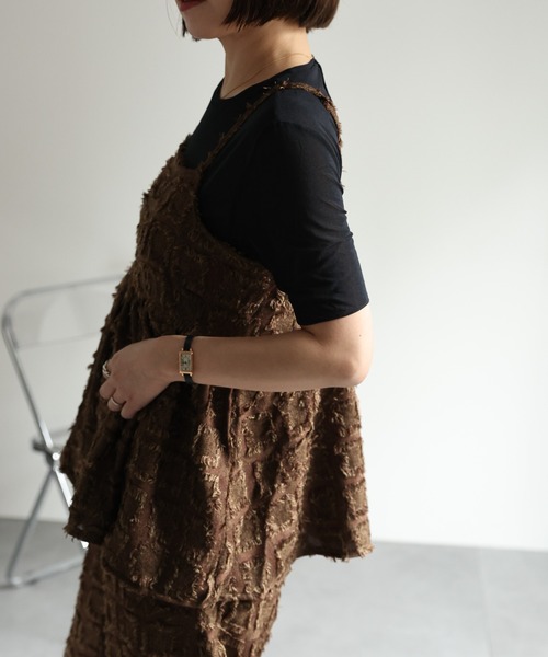 ap retro（アプレトロ）の「【セットアップ対応】フリンジジャガードキャミソール《動画あり》（キャミソール・レディース・ブラウン/グレー/ブラック/ベージュ/ブラック系その他・FREE）」の8枚目の写真