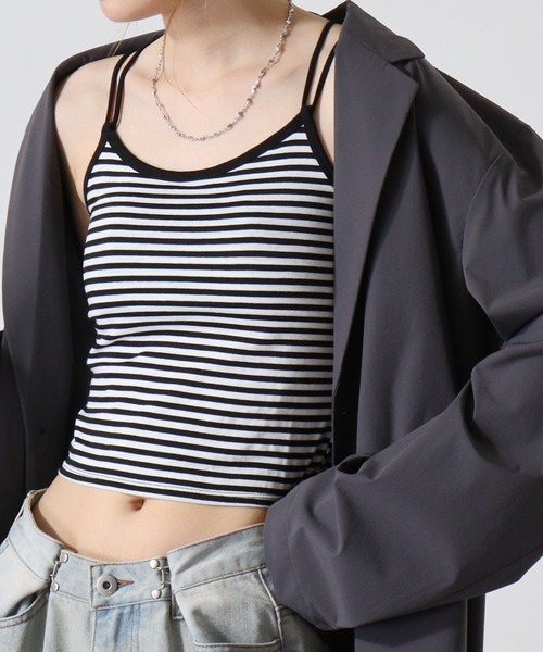 Y/lim(イリム)の「カップ付きバッククロスストラップキャミソール(キャミソール・レディース・ブラック/オフホワイト/グレー/ブラウン/ブラック系・FREE)」の3枚目の写真