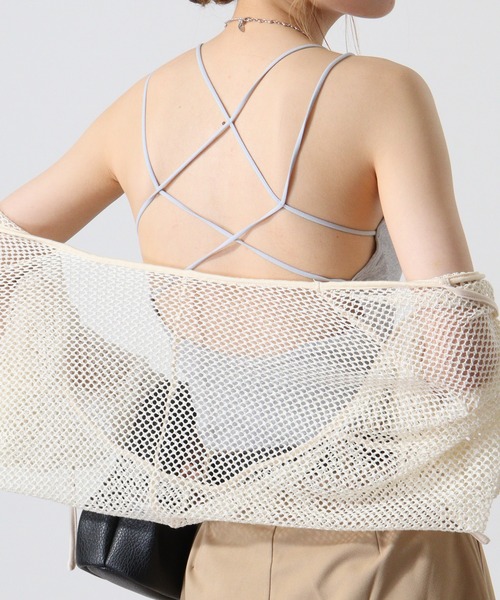 Y/lim(イリム)の「カップ付きバッククロスストラップキャミソール(キャミソール・レディース・ブラック/オフホワイト/グレー/ブラウン/ブラック系・FREE)」の4枚目の写真